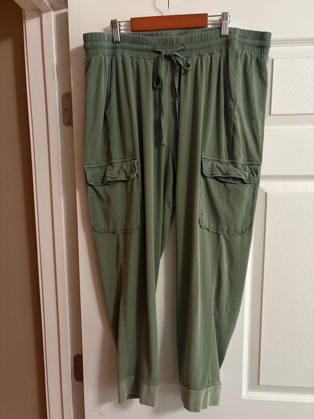 TORRID cargo pants olive green pockets drawstring waist joggers size 2X